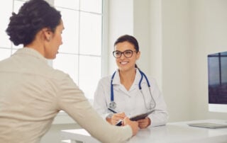 mid-iowa-fertility-IVF-Over-40-3-Reasons-Age-Matters-In-Assisted-Reproductive-Technology