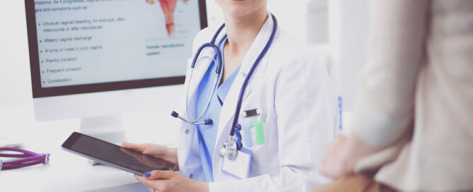 mid-iowa-fertility-Why-Choosing-The-Right-Reproductive-Endocrinologist-Is-Vital-For-IVF-Success