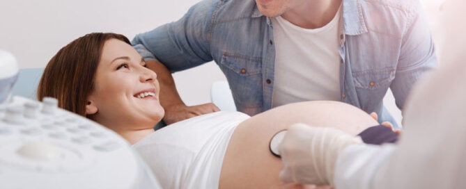 mid-iowa-fertility-How-Do-Donor-Eggs-Affect-The-Genetic-Connection-Between-Parent-_-Child